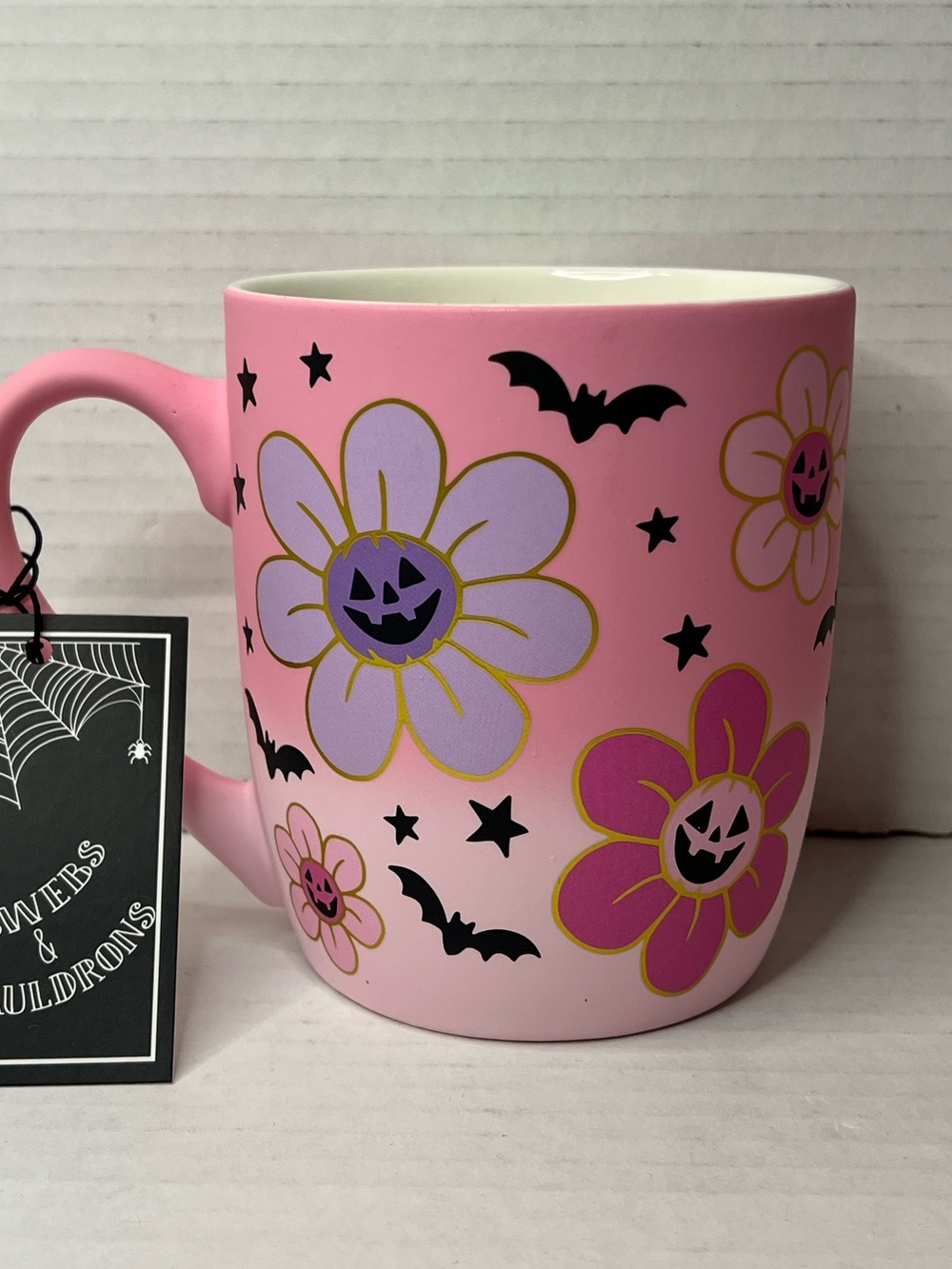 Cobwebs & Cauldrons Halloween Matt Pink Jack-O’-Lantern Flower Bat Star Mug New